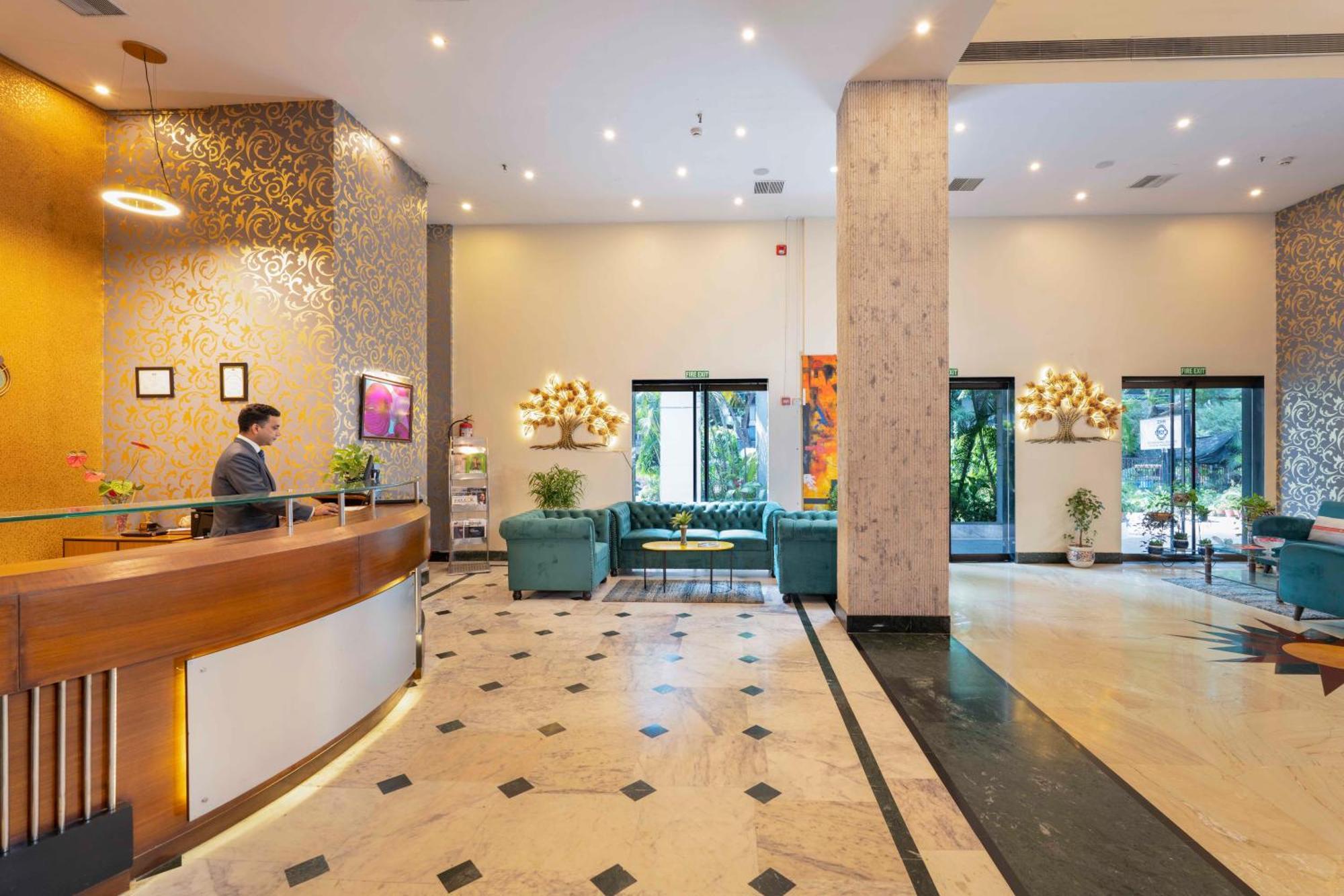 Indismart Hotel Kolkata Exterior photo
